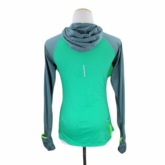 Nike Running Dri-Fit Green & Gray Hooded Tee - Picture 9 of 16
